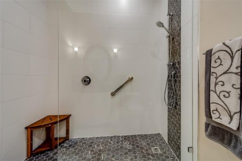 Condo in Clearwater, Florida, 3 bedrooms  № 1894162 - photo 9