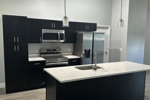 Casa en alquiler en Clermont, Florida, 3 dormitorios, 142.7 m2 № 1851646 - foto 4