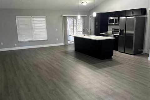 Casa en alquiler en Clermont, Florida, 3 dormitorios, 142.7 m2 № 1851646 - foto 6
