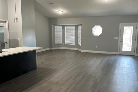 Casa en alquiler en Clermont, Florida, 3 dormitorios, 142.7 m2 № 1851646 - foto 5