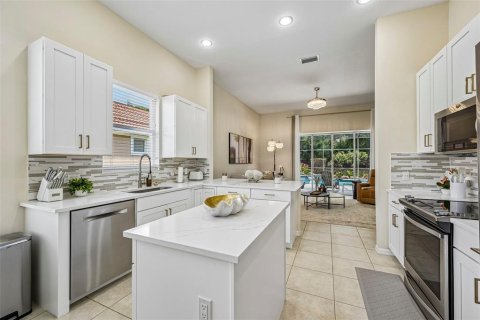 Casa en venta en Lakewood Ranch, Florida, 4 dormitorios, 230.4 m2 № 2199334 - foto 23