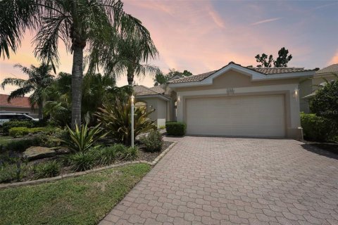 Casa en venta en Lakewood Ranch, Florida, 4 dormitorios, 230.4 m2 № 2199334 - foto 6