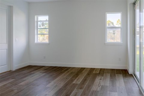 House in Port Charlotte, Florida 4 bedrooms, 237.46 sq.m. № 2123683 - photo 29