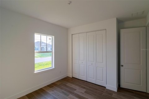 House in Port Charlotte, Florida 4 bedrooms, 237.46 sq.m. № 2123683 - photo 23