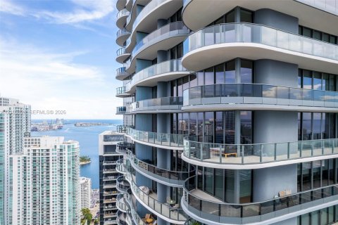 Copropriété à vendre à Miami, Floride: 3 chambres, 167.22 m2 № 2428251 - photo 3