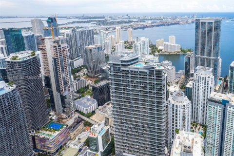Copropriété à vendre à Miami, Floride: 3 chambres, 167.22 m2 № 2428251 - photo 11