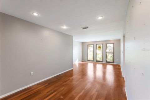 Villa ou maison à vendre à Bradenton, Floride: 3 chambres, 153.94 m2 № 2425556 - photo 6
