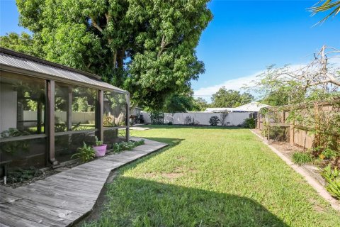 Villa ou maison à vendre à Bradenton, Floride: 3 chambres, 153.94 m2 № 2425556 - photo 30
