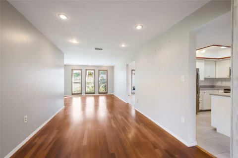 Villa ou maison à vendre à Bradenton, Floride: 3 chambres, 153.94 m2 № 2425556 - photo 11
