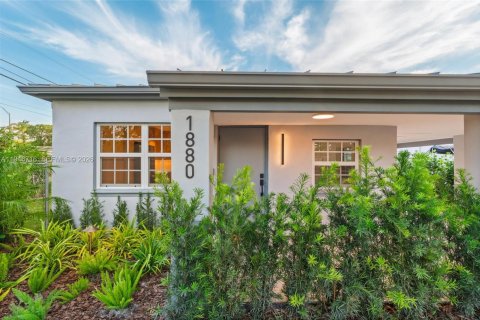 Casa en venta en North Miami Beach, Florida, 3 dormitorios, 106.28 m2 № 2002937 - foto 24