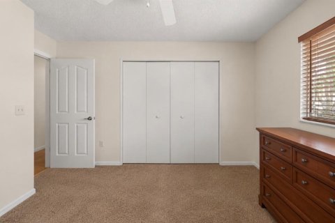House in Summerfield, Florida 2 bedrooms, 117.06 sq.m. № 2226697 - photo 10