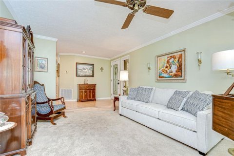 House in Tampa, Florida 3 bedrooms, 170.66 sq.m. № 1849571 - photo 25