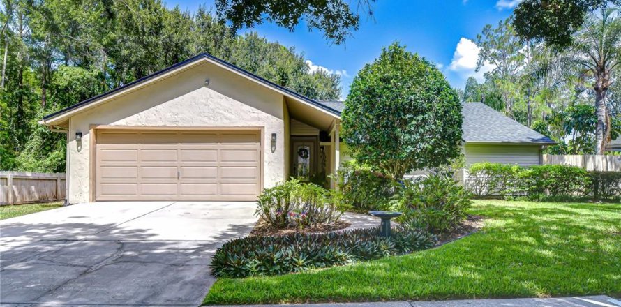 House in Tampa, Florida 3 bedrooms, 170.66 sq.m. № 1849571