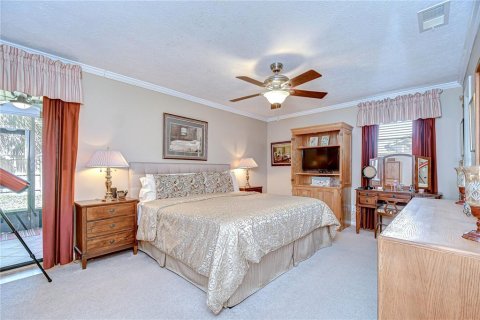 House in Tampa, Florida 3 bedrooms, 170.66 sq.m. № 1849571 - photo 30