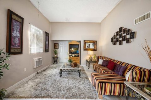 Propiedad comercial en venta en Hollywood, Florida, 197.7 m2 № 2190657 - foto 18