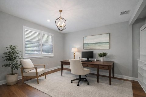 House in Sarasota, Florida 4 bedrooms, 289.86 sq.m. № 2110654 - photo 19