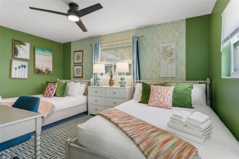 Casa en venta en Largo, Florida, 4 dormitorios, 167.04 m2 № 2386481 - foto 21