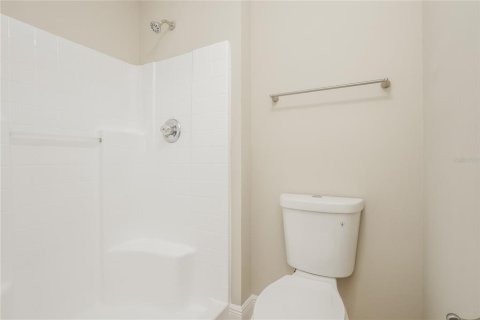 House in Orlando, Florida 3 bedrooms, 120.03 sq.m. № 1902823 - photo 8
