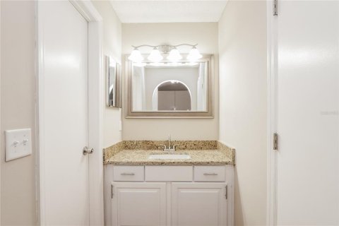House in Orlando, Florida 3 bedrooms, 120.03 sq.m. № 1902823 - photo 11