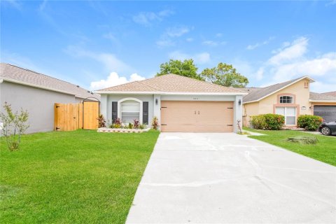 House in Orlando, Florida 3 bedrooms, 120.03 sq.m. № 1902823 - photo 1