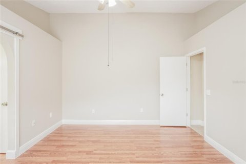 House in Orlando, Florida 3 bedrooms, 120.03 sq.m. № 1902823 - photo 7