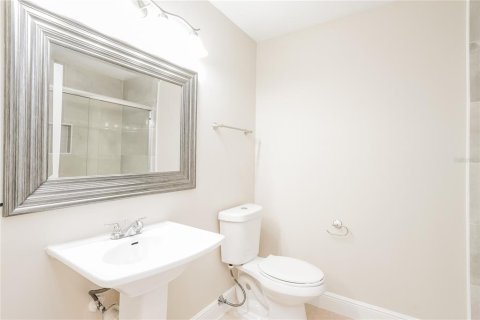 House in Orlando, Florida 3 bedrooms, 120.03 sq.m. № 1902823 - photo 12