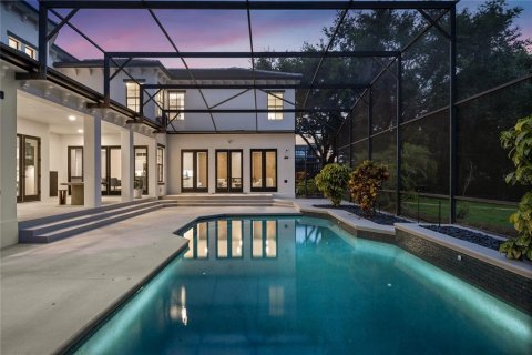 House in Orlando, Florida 5 bedrooms, 543.76 sq.m. № 1791634 - photo 27