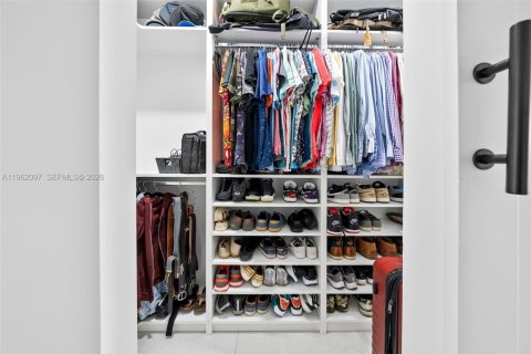 Купить таунхаус в Форт-Лодердейл, Флорида 4 спальни, 227.98м2, № 2024882 - фото 26