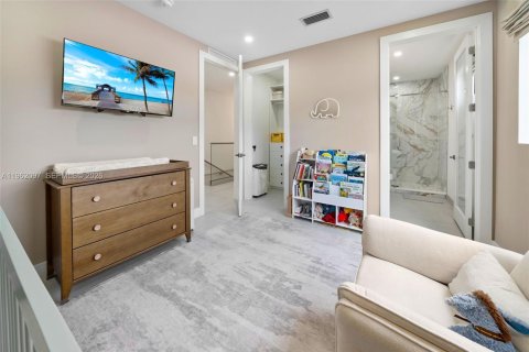 Купить таунхаус в Форт-Лодердейл, Флорида 4 спальни, 227.98м2, № 2024882 - фото 28