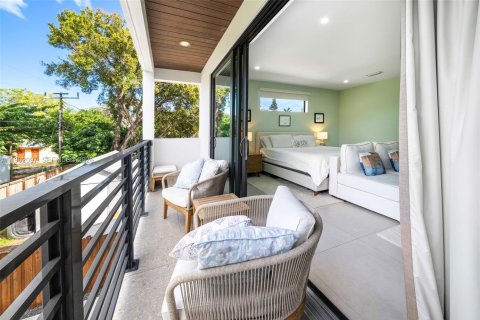 Купить таунхаус в Форт-Лодердейл, Флорида 4 спальни, 227.98м2, № 2024882 - фото 20