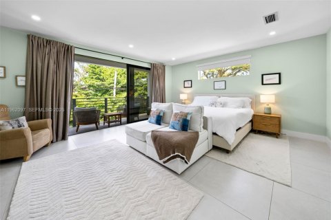 Купить таунхаус в Форт-Лодердейл, Флорида 4 спальни, 227.98м2, № 2024882 - фото 18