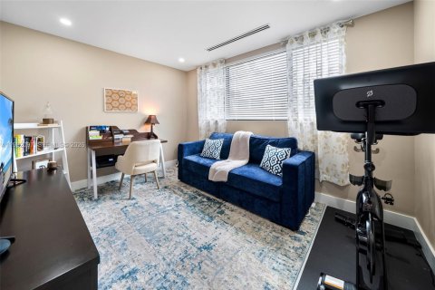 Купить таунхаус в Форт-Лодердейл, Флорида 4 спальни, 227.98м2, № 2024882 - фото 6