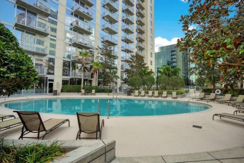 Condo in Orlando, Florida, 2 bedrooms  № 2396408 - photo 27