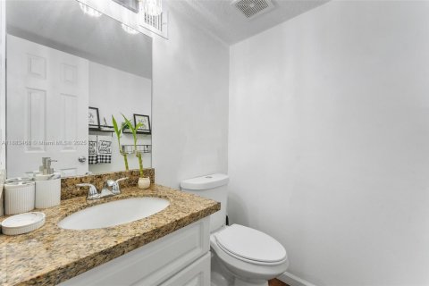 Casa en venta en Lake Worth, Florida, 3 dormitorios, 149.48 m2 № 1930142 - foto 15