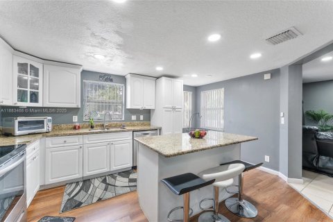 Casa en venta en Lake Worth, Florida, 3 dormitorios, 149.48 m2 № 1930142 - foto 11