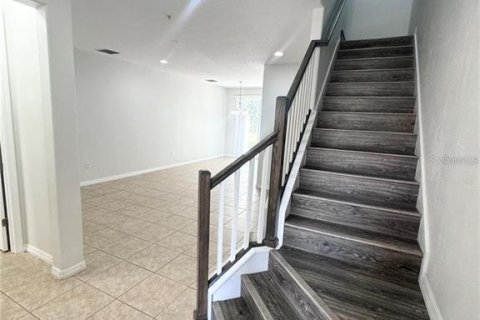 Adosado en alquiler en Orlando, Florida, 3 dormitorios, 140.1 m2 № 2108030 - foto 5