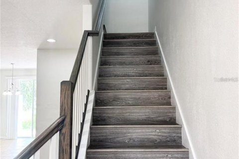 Adosado en alquiler en Orlando, Florida, 3 dormitorios, 140.1 m2 № 2108030 - foto 14