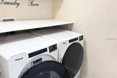 Adosado en alquiler en Orlando, Florida, 3 dormitorios, 140.1 m2 № 2108030 - foto 23