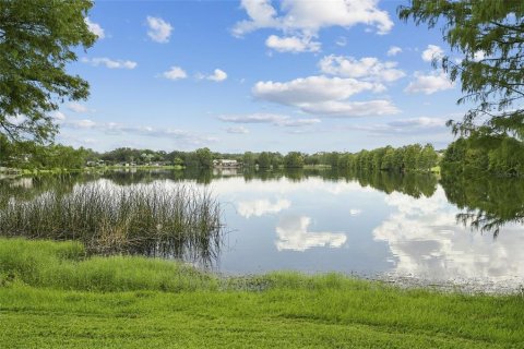Casa en venta en Orlando, Florida, 6 dormitorios, 351.26 m2 № 2361317 - foto 3
