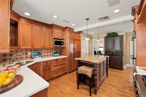 Casa en venta en Orlando, Florida, 6 dormitorios, 351.26 m2 № 2361317 - foto 20