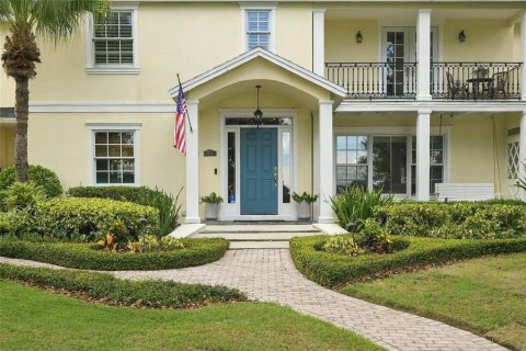 Casa en venta en Orlando, Florida, 6 dormitorios, 351.26 m2 № 2361317 - foto 2
