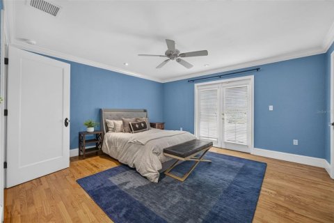 Casa en venta en Orlando, Florida, 6 dormitorios, 351.26 m2 № 2361317 - foto 30
