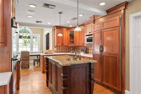 Casa en venta en Orlando, Florida, 6 dormitorios, 351.26 m2 № 2361317 - foto 17