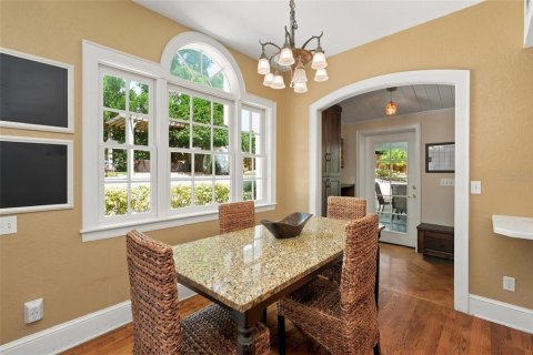 Casa en venta en Orlando, Florida, 6 dormitorios, 351.26 m2 № 2361317 - foto 21