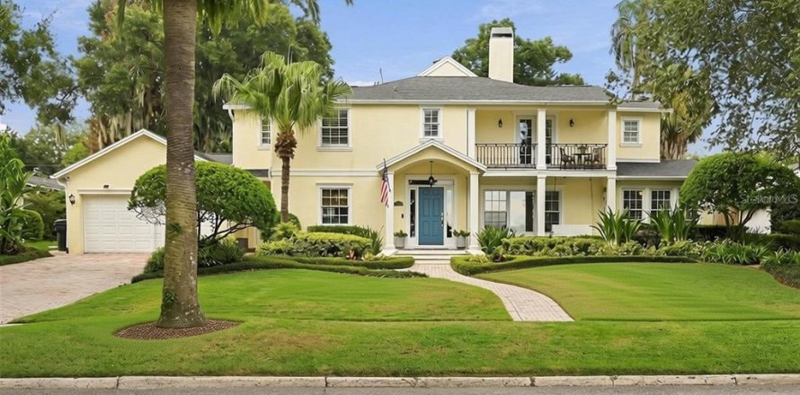 Casa en Orlando, Florida 6 dormitorios, 351.26 m2 № 2361317