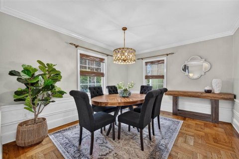 Casa en venta en Orlando, Florida, 6 dormitorios, 351.26 m2 № 2361317 - foto 14