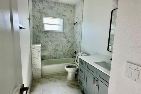 Casa en venta en Palm Bay, Florida, 4 dormitorios, 170.38 m2 № 2318875 - foto 19
