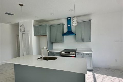 Casa en venta en Palm Bay, Florida, 4 dormitorios, 170.38 m2 № 2318875 - foto 17