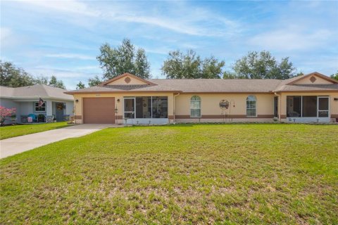 Commercial property in Floral City, Florida 3 bedrooms, 175.21 sq.m. № 2204179 - photo 23