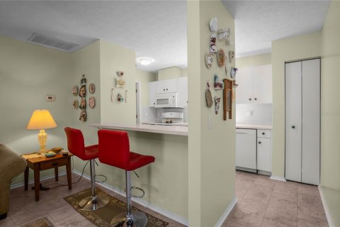 Commercial property in Floral City, Florida 3 bedrooms, 175.21 sq.m. № 2204179 - photo 29